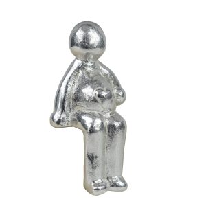 to show a pregnant metal figure