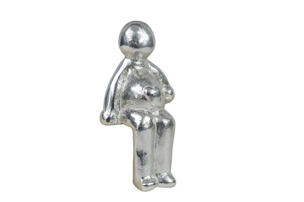 to show a pregnant metal figure